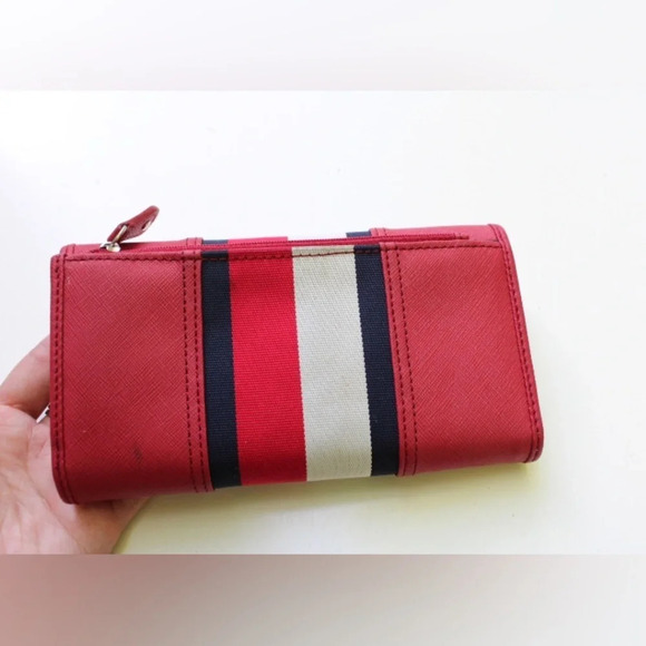 Tommy Hilfiger wallet - Picture 9 of 10